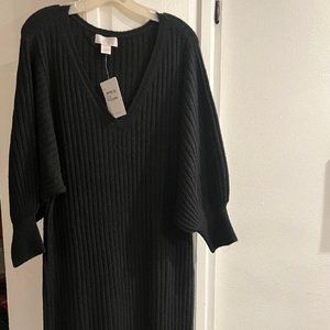 Timeless Elegance and Modern Comfort💕- Rachel Parcell Jet Black Sweater Dress